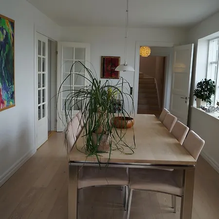 Vang 45 Holiday House